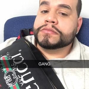 Meet your Posher, Wesley